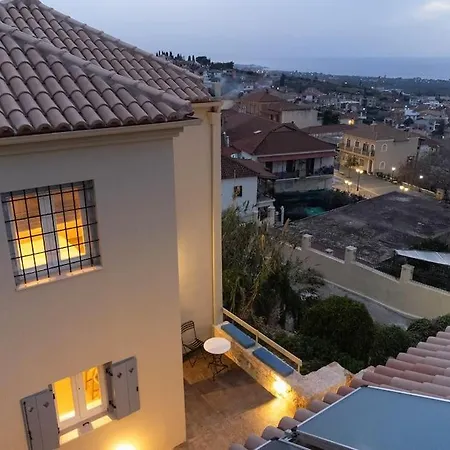 Maistro Residence, Old Town Collection * Kyparissia