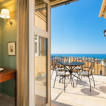 Maistro Residence, Old Town Collection * Kyparissia